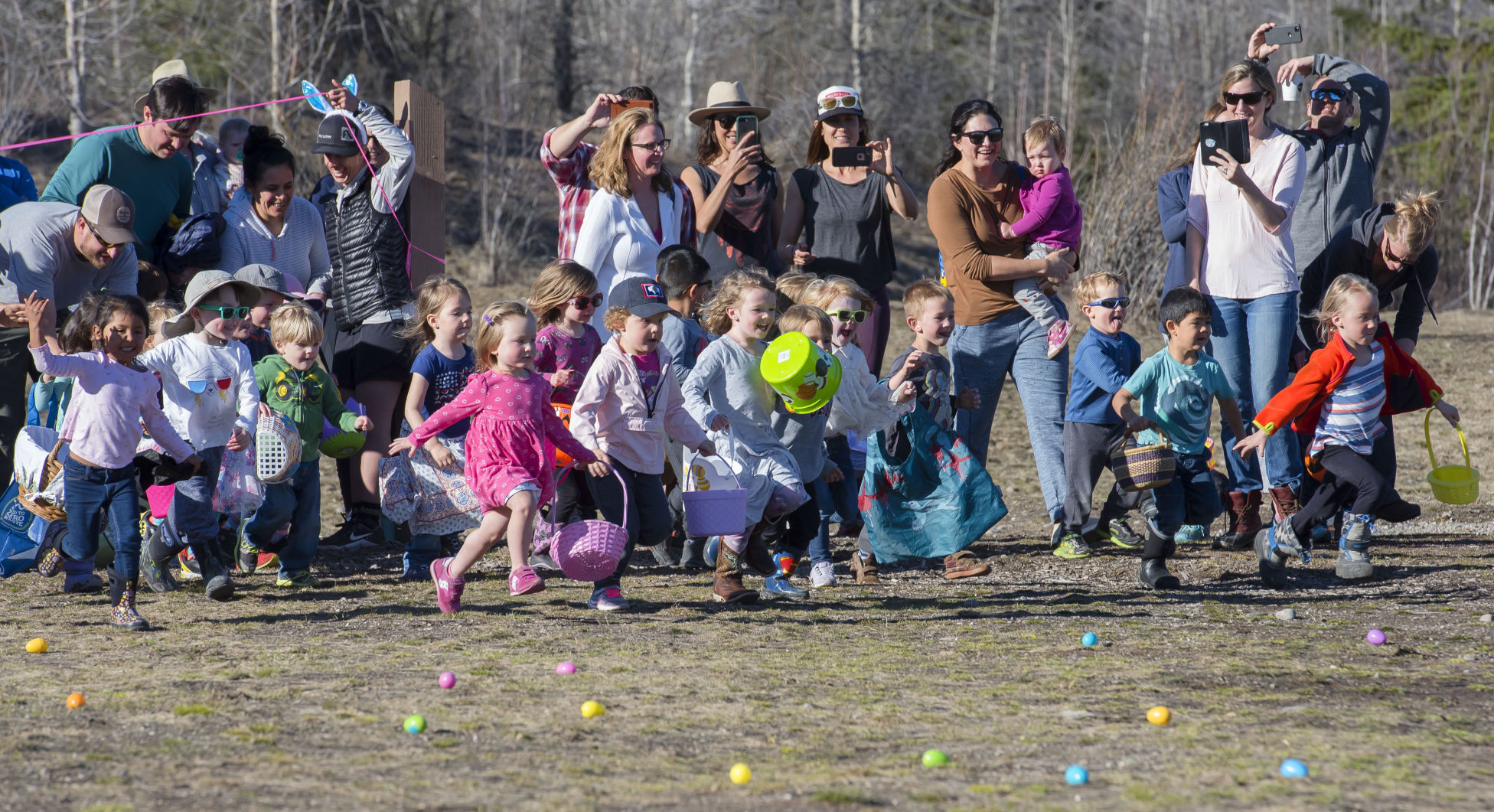 R Park Easter egg hunt